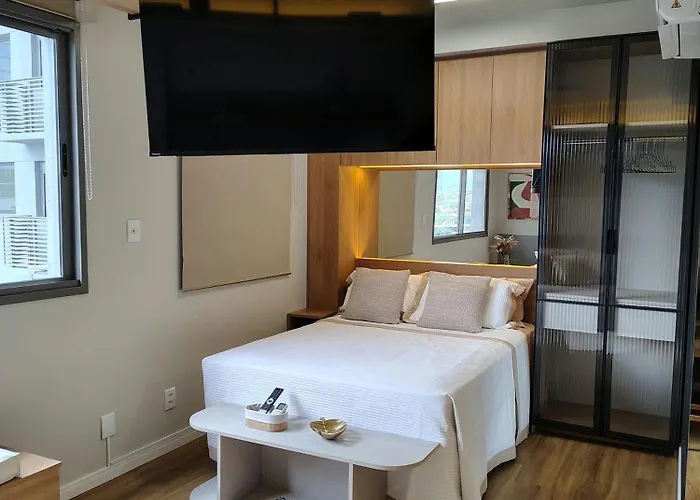 Apartamento Com Piscina, Academia, Coworking E Segurança 24h. Porto Alegre