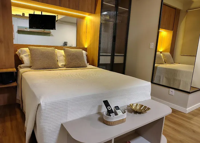 Com Piscina, Academia, Coworking E Seguranca 24h. * Porto Alegre