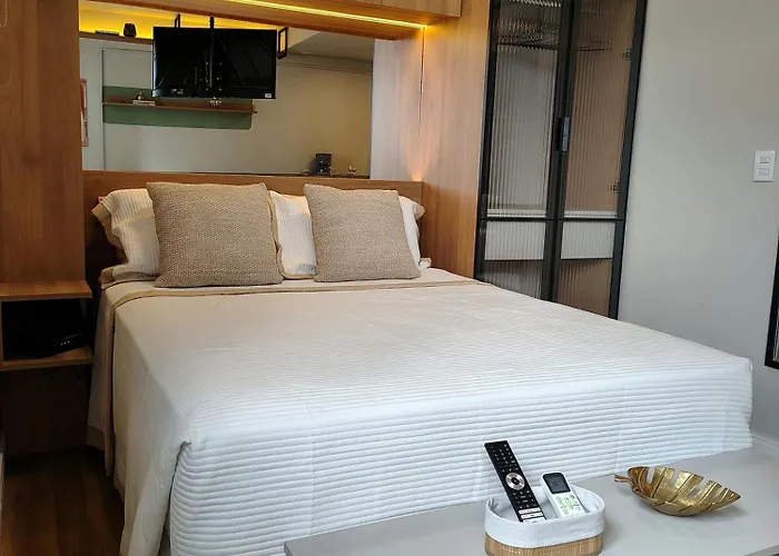 Com Piscina, Academia, Coworking E Seguranca 24h. * Porto Alegre