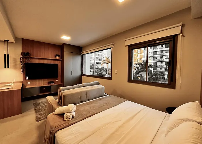 Com Piscina, Academia, Coworking E Seguranca 24h. Apartment Porto Alegre